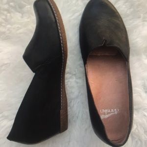 Dansko liliana black burnished nubuck loafer